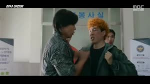 포스터